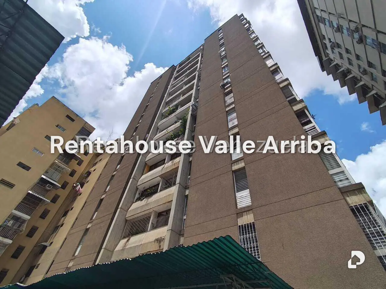 Apartamento en Los Palos Grandes, Caracas – 2