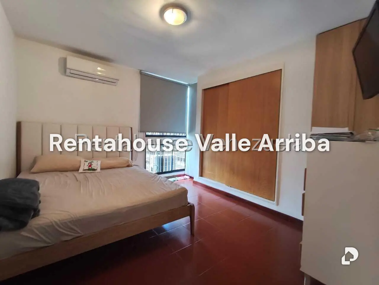 Apartamento en Los Palos Grandes, Caracas – 18