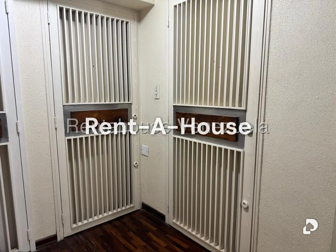 Apartamento en Santa Fe Norte, Caracas – 11
