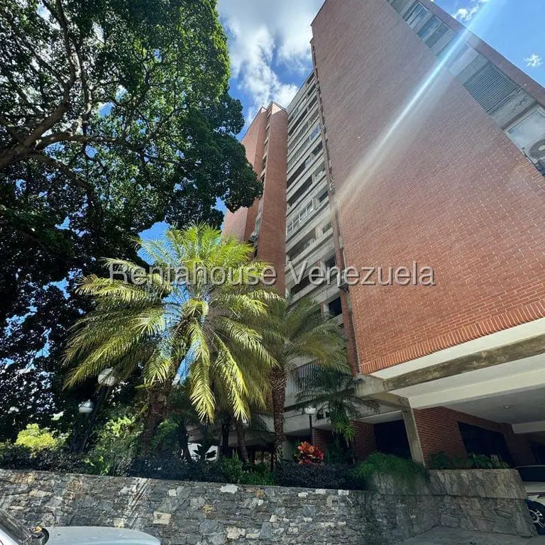 Apartment in Santa Fe Norte, Caracas - 1