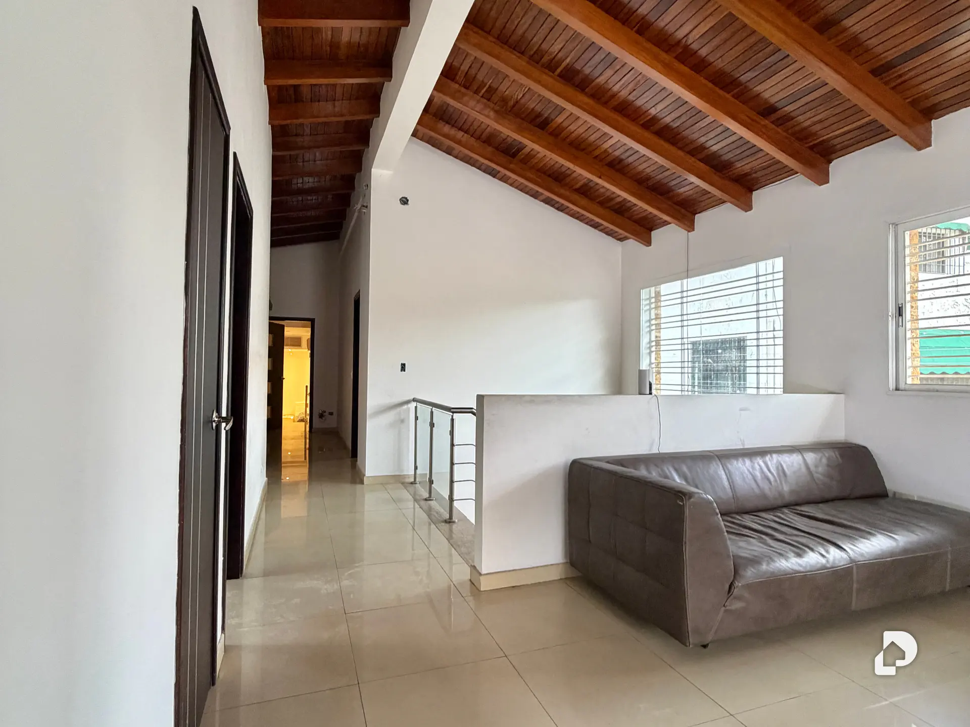 Casa en Urb. Miranda, Caracas – 12