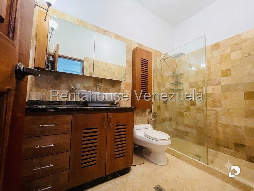 Townhouse en La Floresta, Caracas – 14