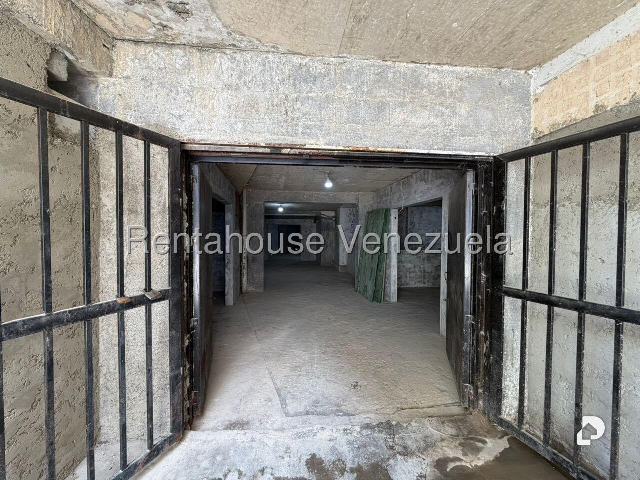 Local comercial en Parroquia Altagracia, Caracas – 9