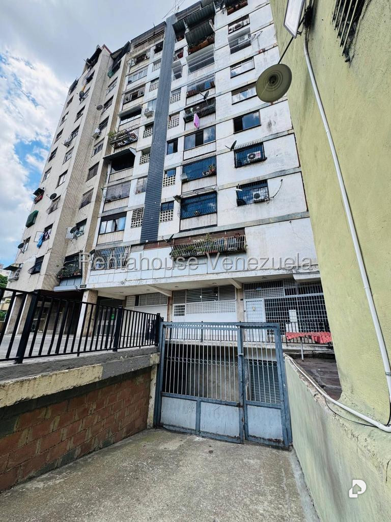 Local comercial en Parroquia Altagracia, Caracas – 1