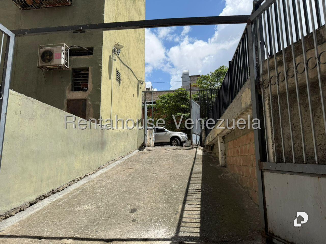 Local comercial en Parroquia Altagracia, Caracas – 4