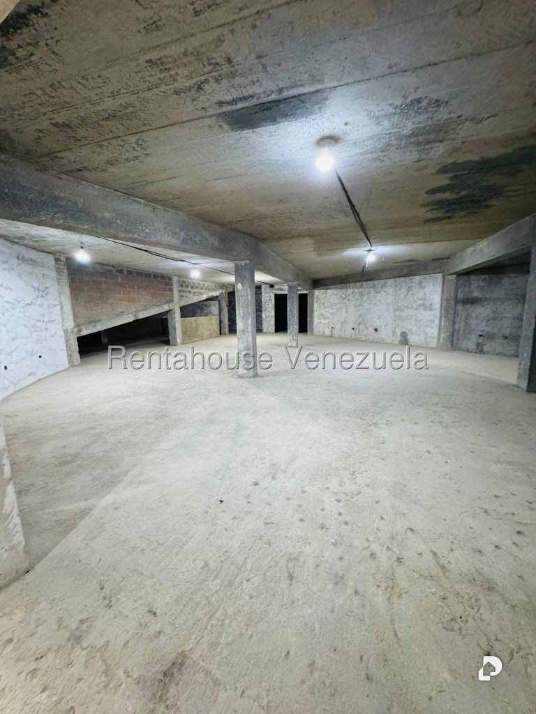 Local comercial en Parroquia Altagracia, Caracas – 22