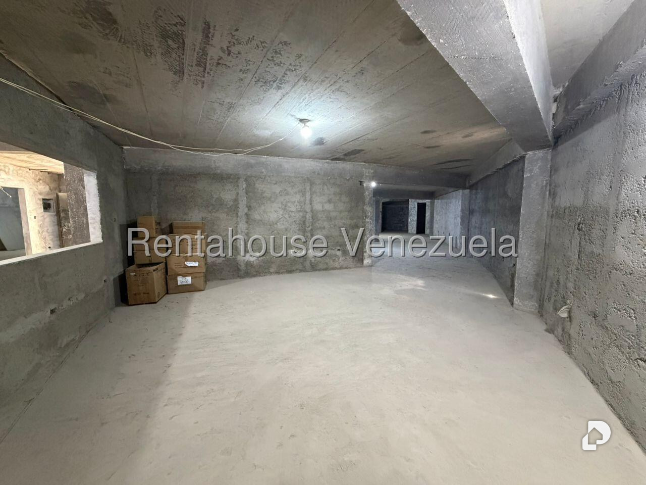 Local comercial en Parroquia Altagracia, Caracas – 13