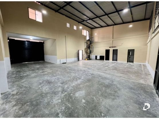 Local comercial en Los Guayos – 7