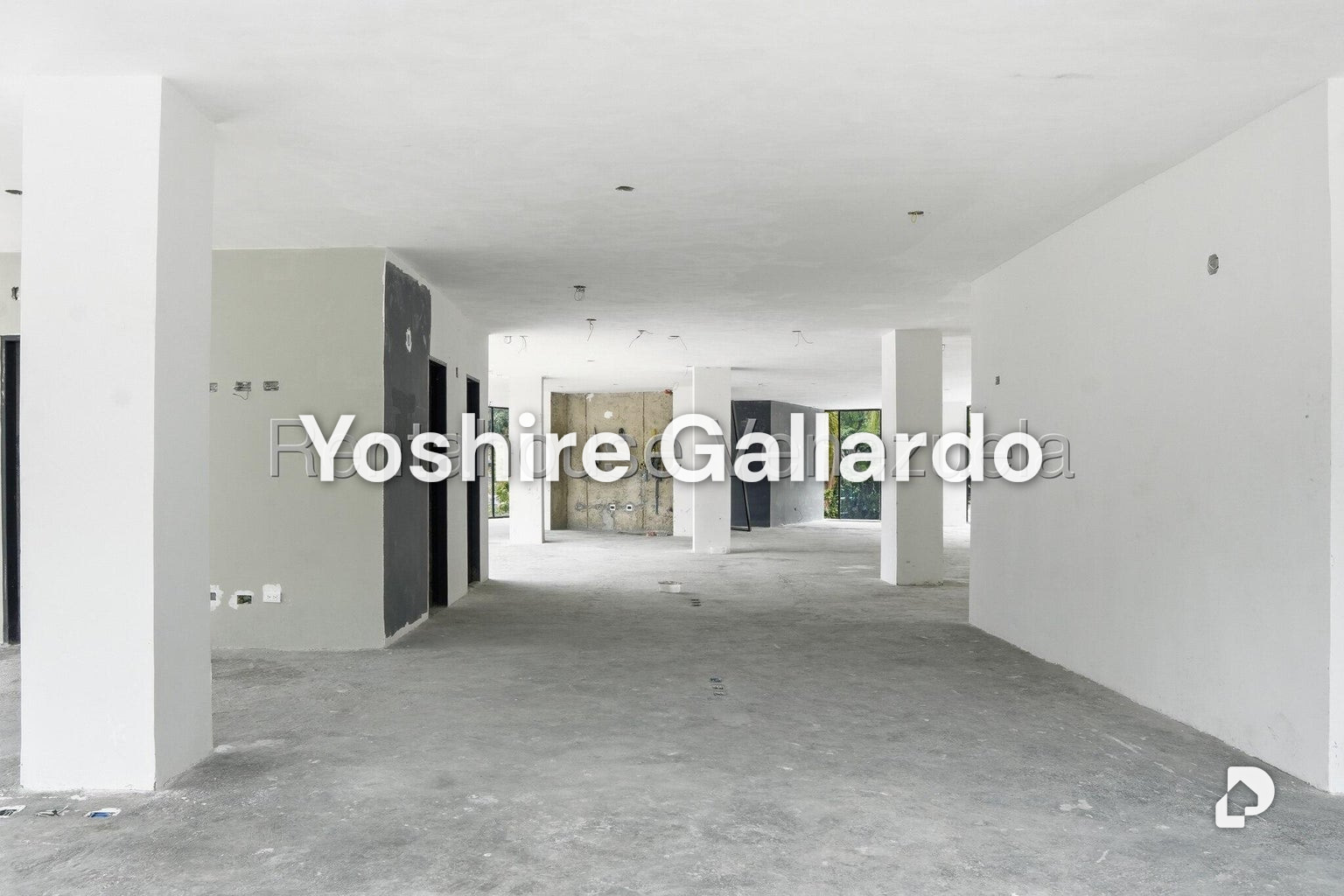 Local comercial en Chuao, Caracas – 27