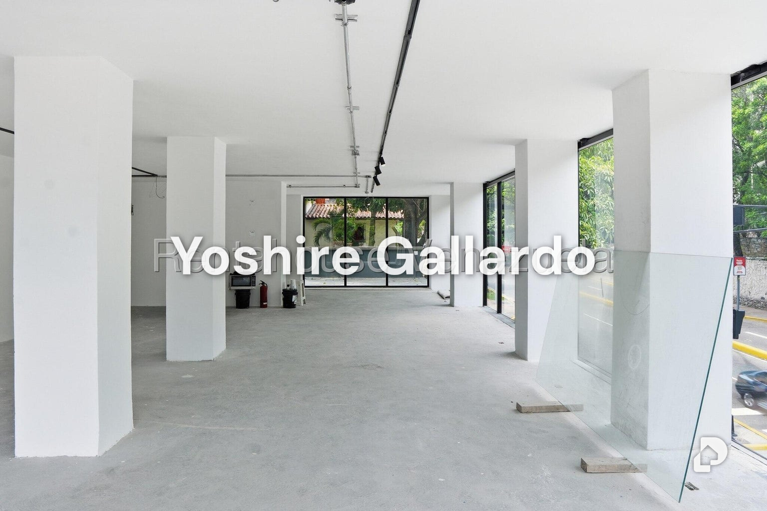 Local comercial en Chuao, Caracas – 16