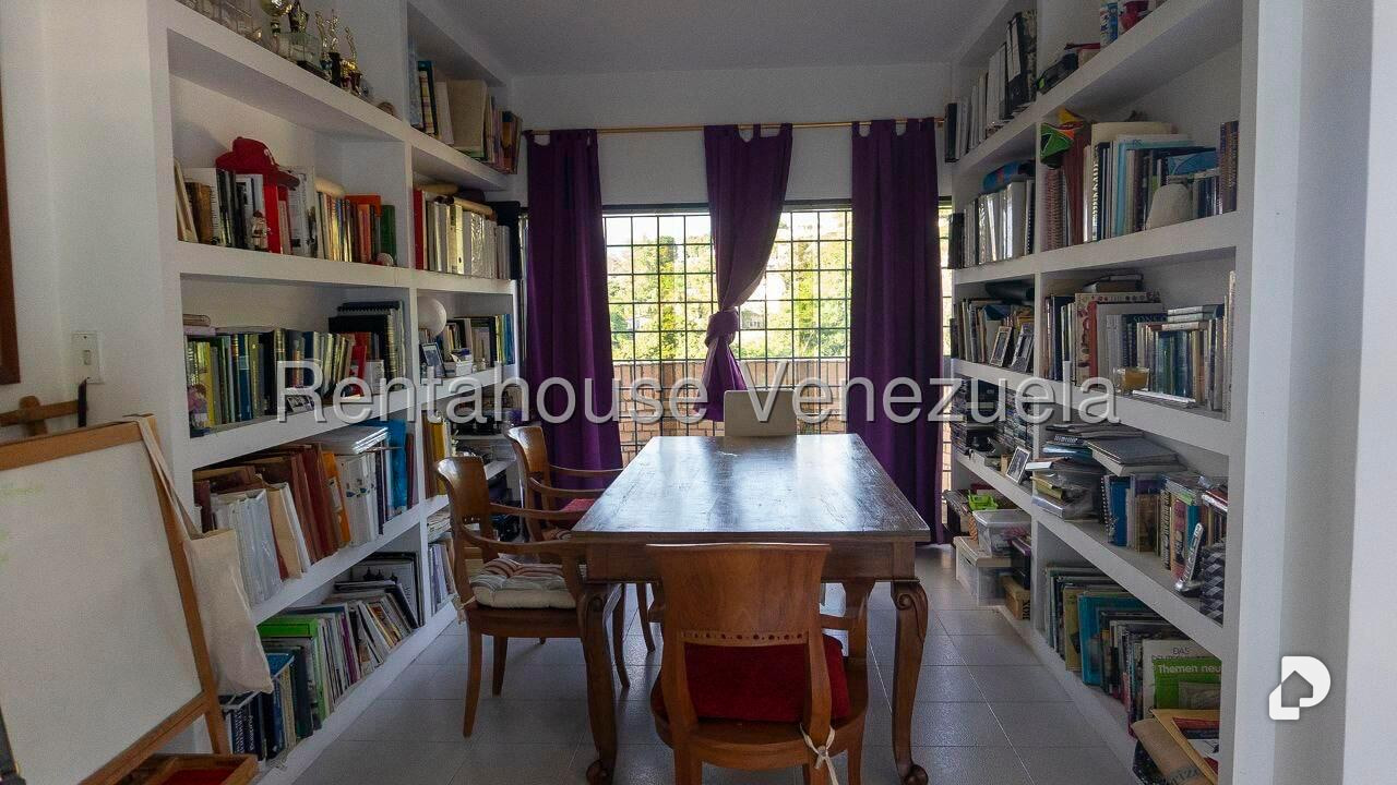 Casa en El Peñón, Caracas – 21
