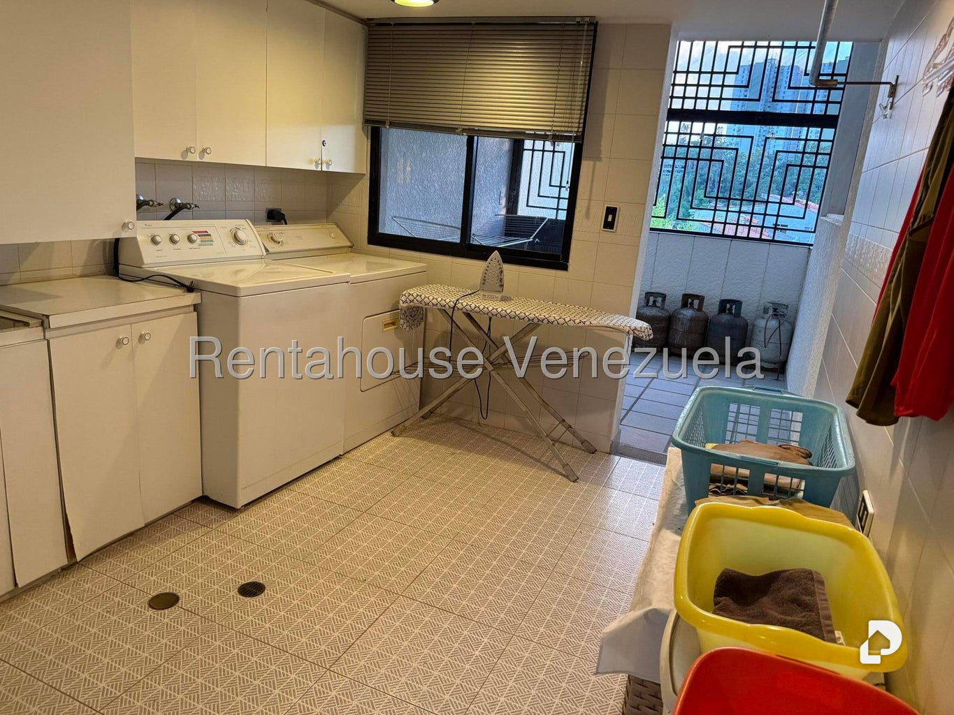 Casa en Los Samanes, Caracas – 28