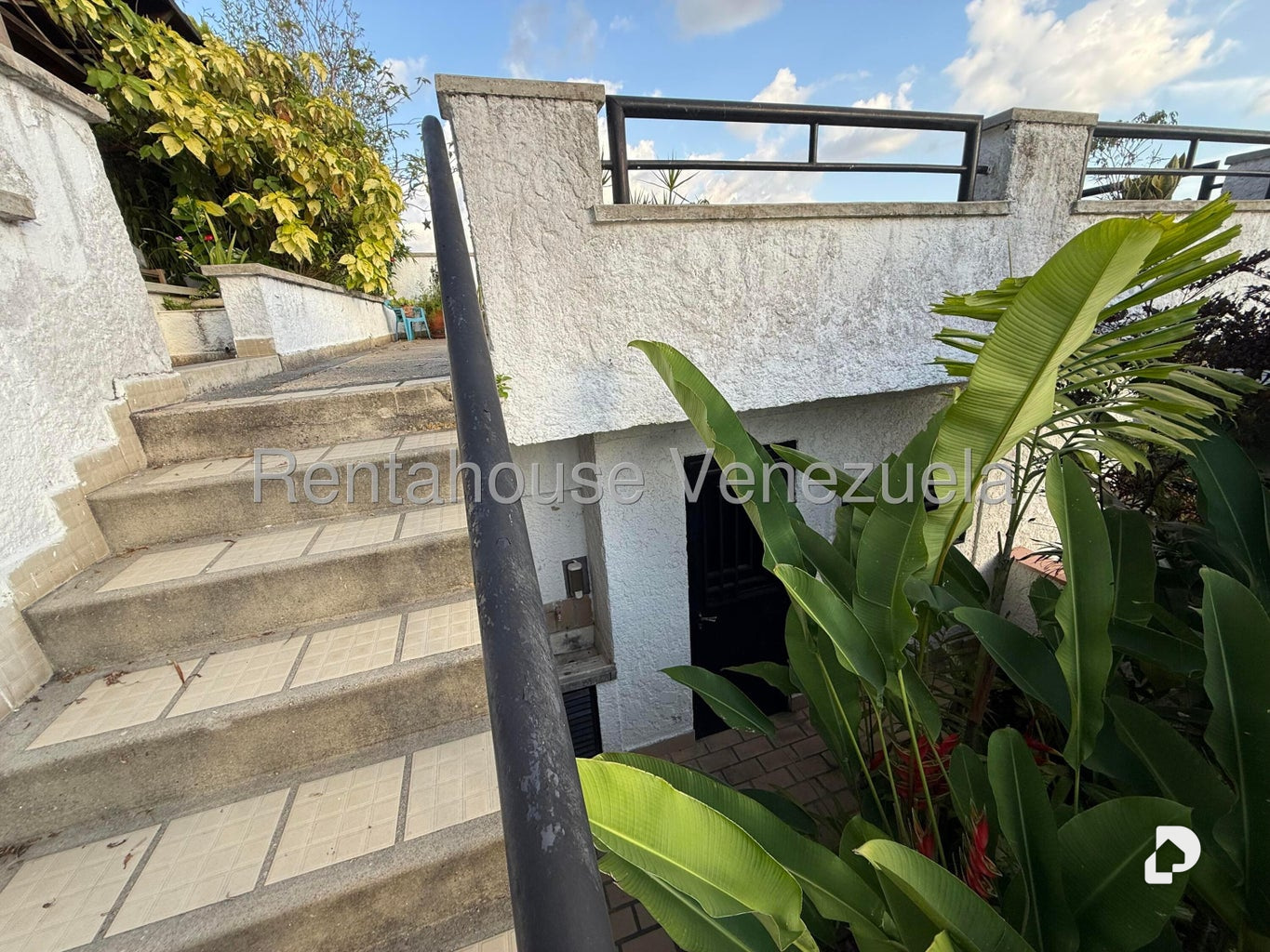Casa en Los Samanes, Caracas – 12