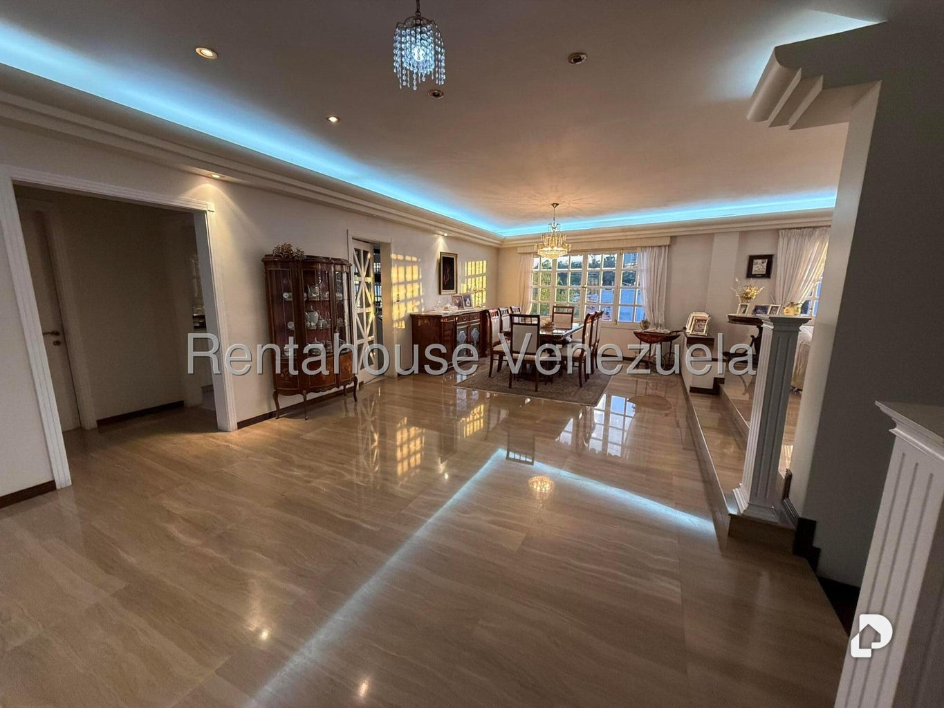 Casa en Los Samanes, Caracas – 20