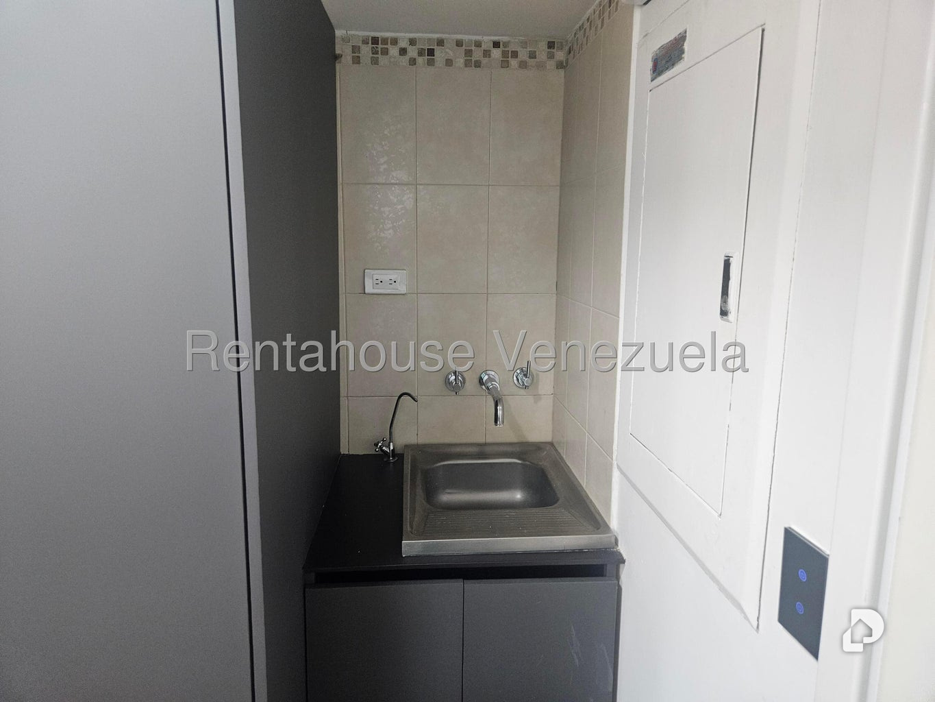 Apartamento en Mirador de Los Campitos, Caracas – 44