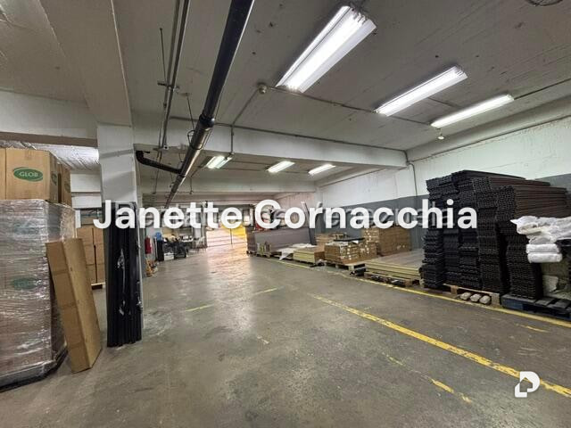 Local comercial en Boleíta Sur, Caracas – 18
