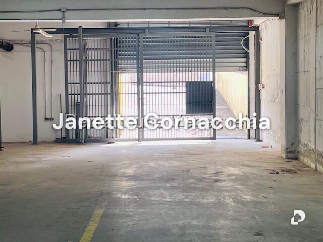 Local comercial en Boleíta Sur, Caracas – 21