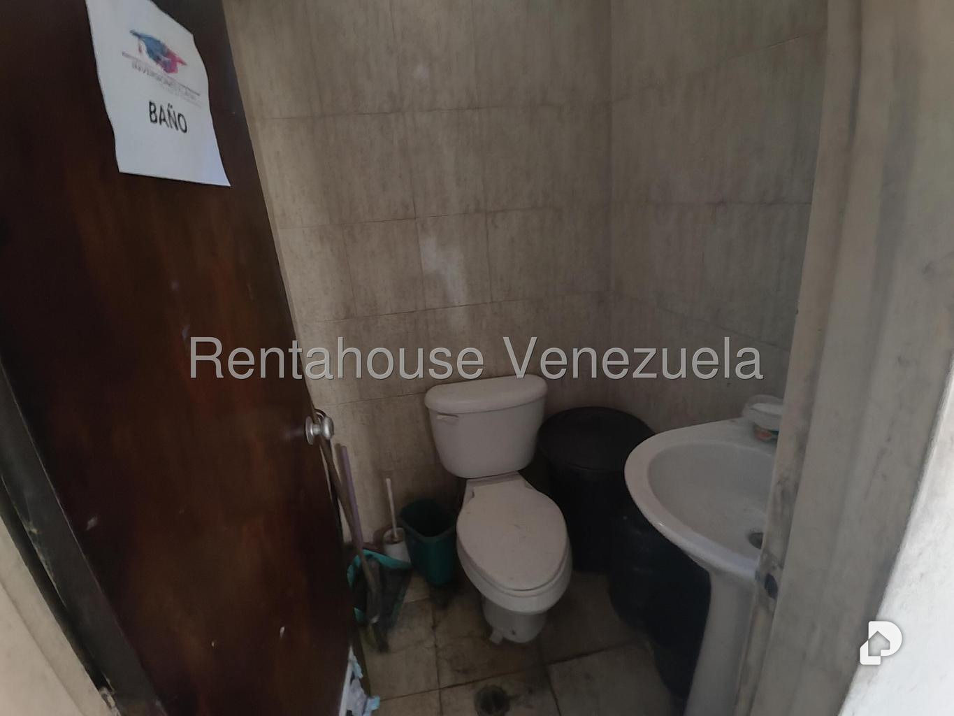 Local comercial en Parroquia Altagracia, Caracas – 14