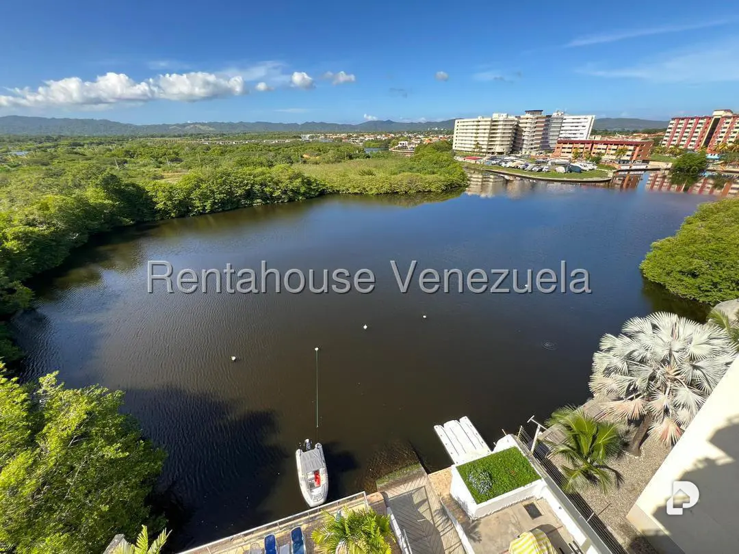 Apartamento en Puerto Encantado, Higuerote – 2