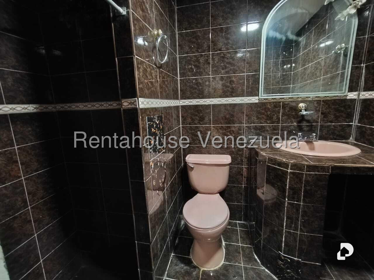 Apartamento en La Rosaleda, San Antonio de Los Altos