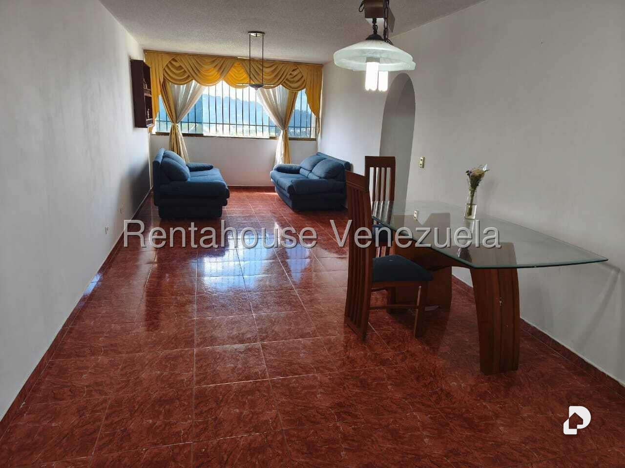 Apartamento en La Rosaleda, San Antonio de Los Altos