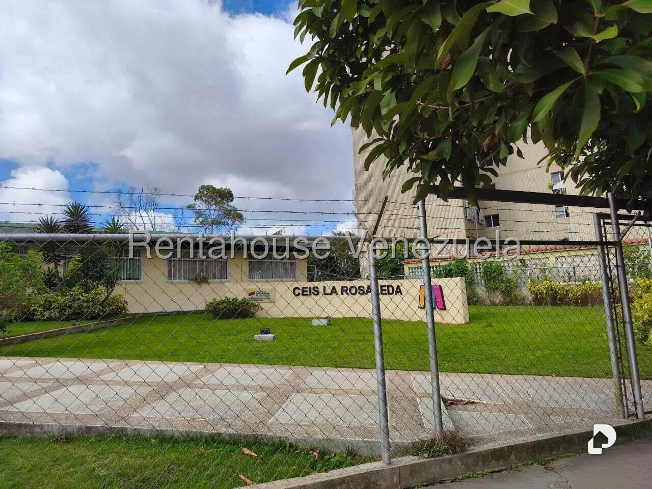 Apartamento en La Rosaleda, San Antonio de Los Altos