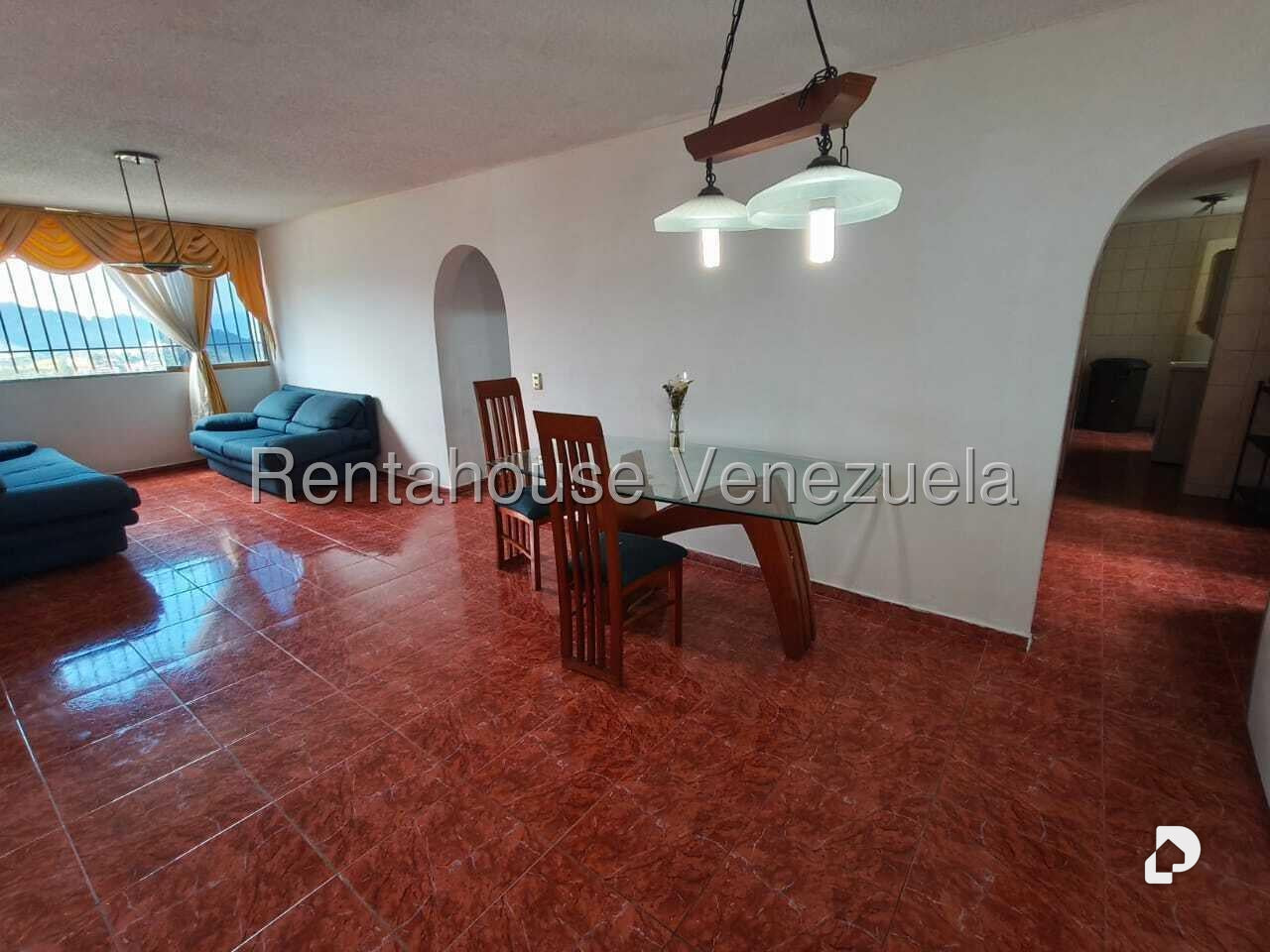 Apartamento en La Rosaleda, San Antonio de Los Altos