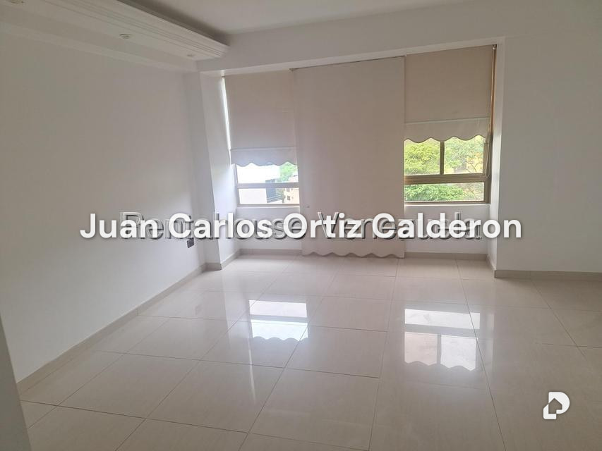 Apartamento en La Alameda, Caracas – 16