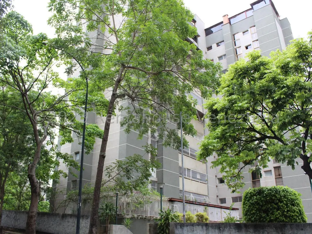 Apartment in La Urbina, Caracas - 1