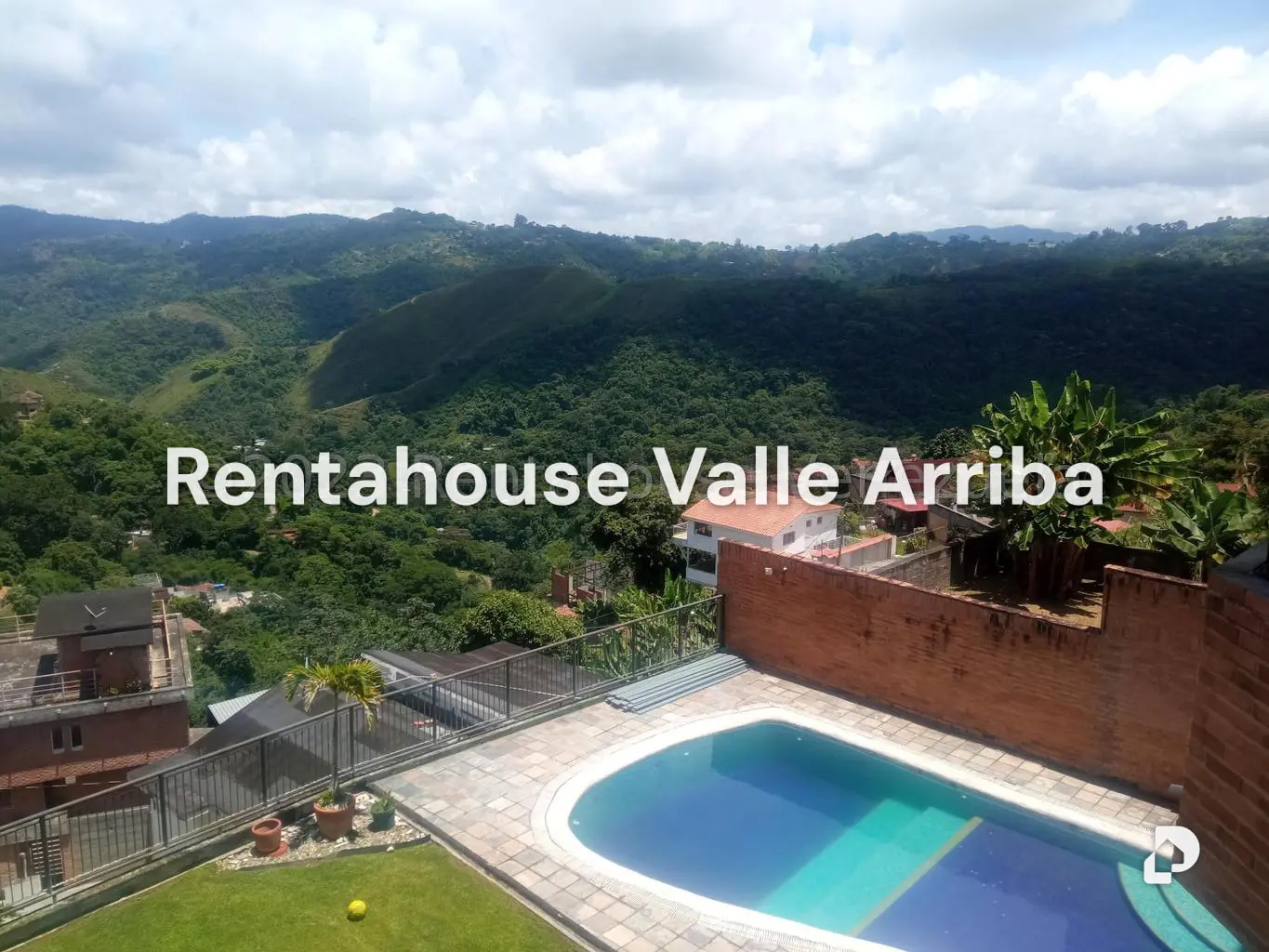 Casa en Oripoto, Caracas – 29