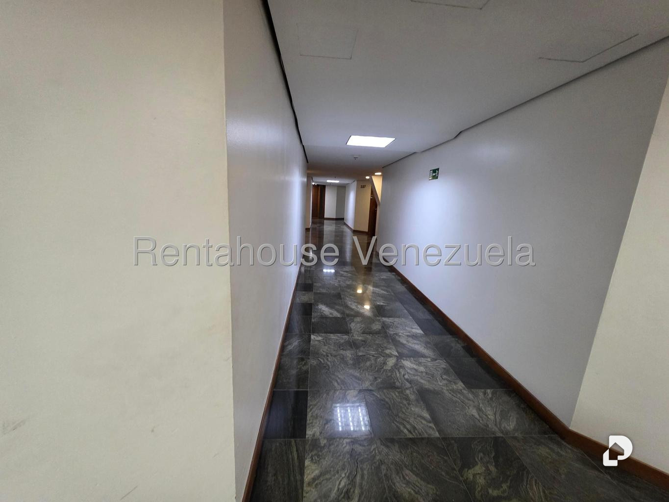 Oficina en Chuao, Caracas
