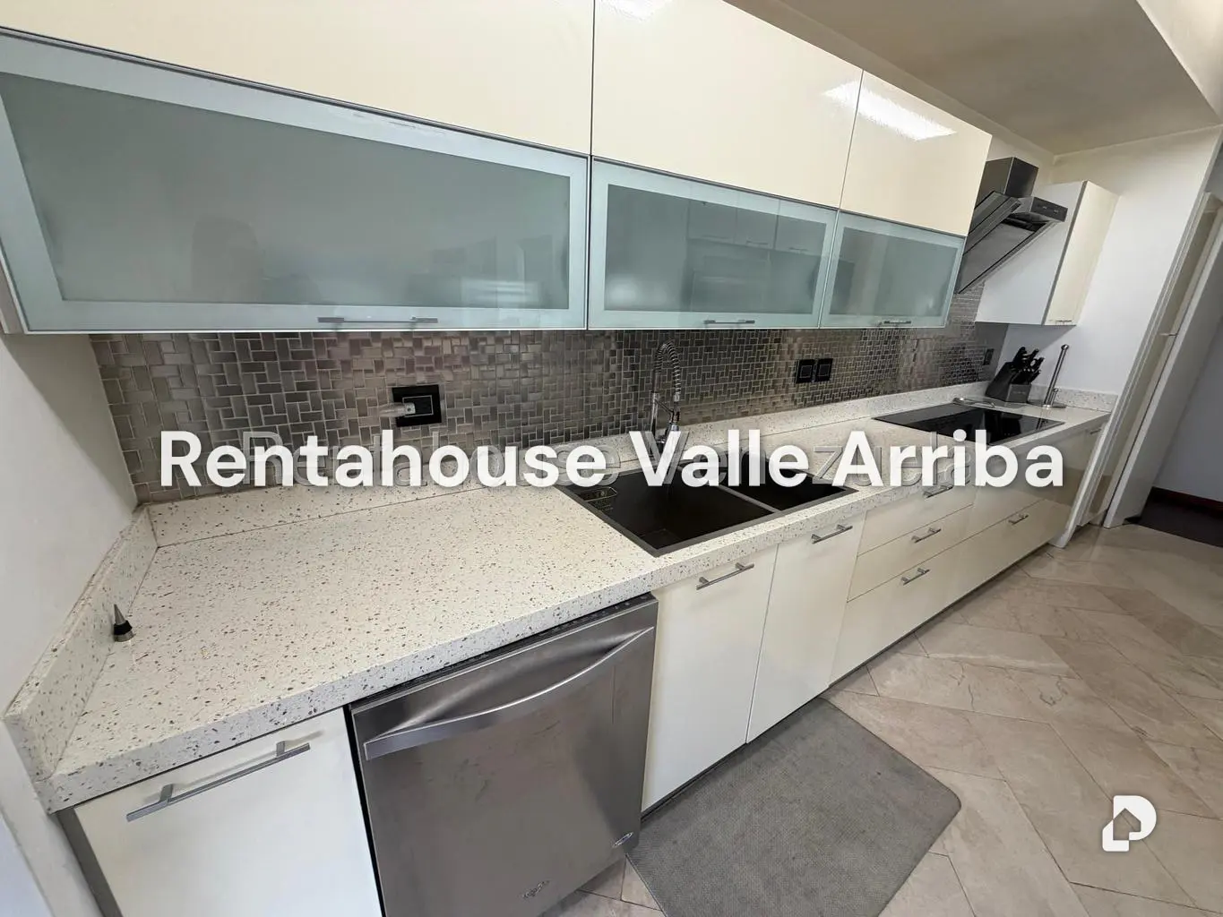 Apartamento en La Alameda, Caracas – 12