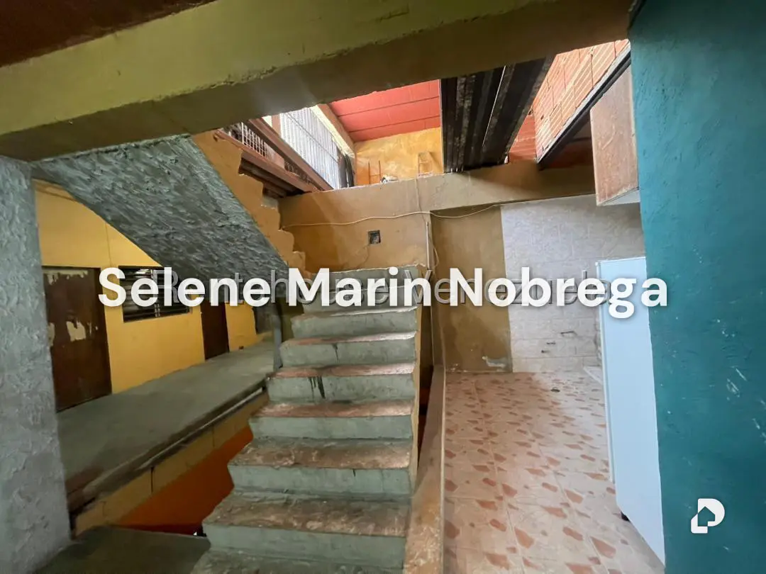 Local comercial en Boleíta Sur, Caracas – 28