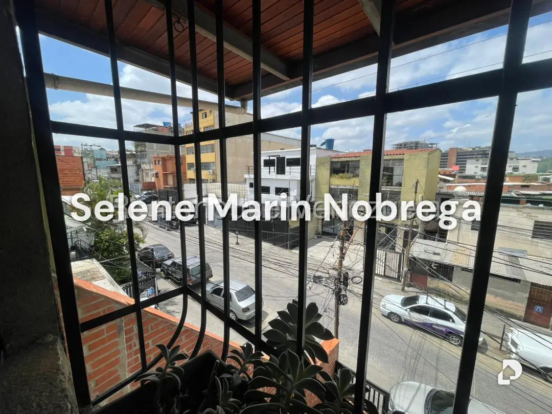 Local comercial en Boleíta Sur, Caracas – 25