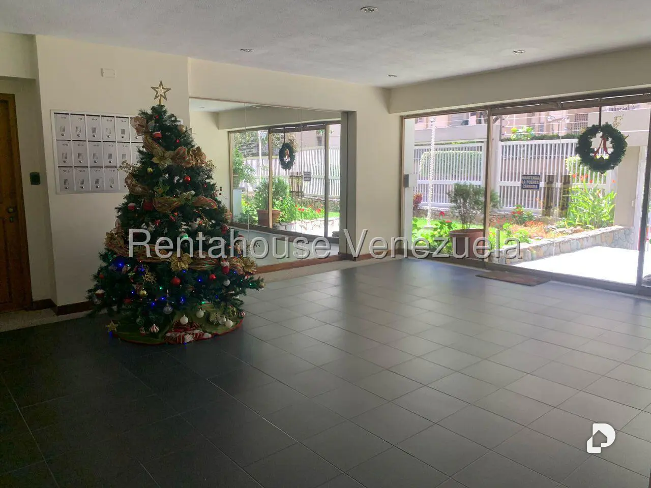 Apartamento en Terrazas del Ávila, Caracas – 2