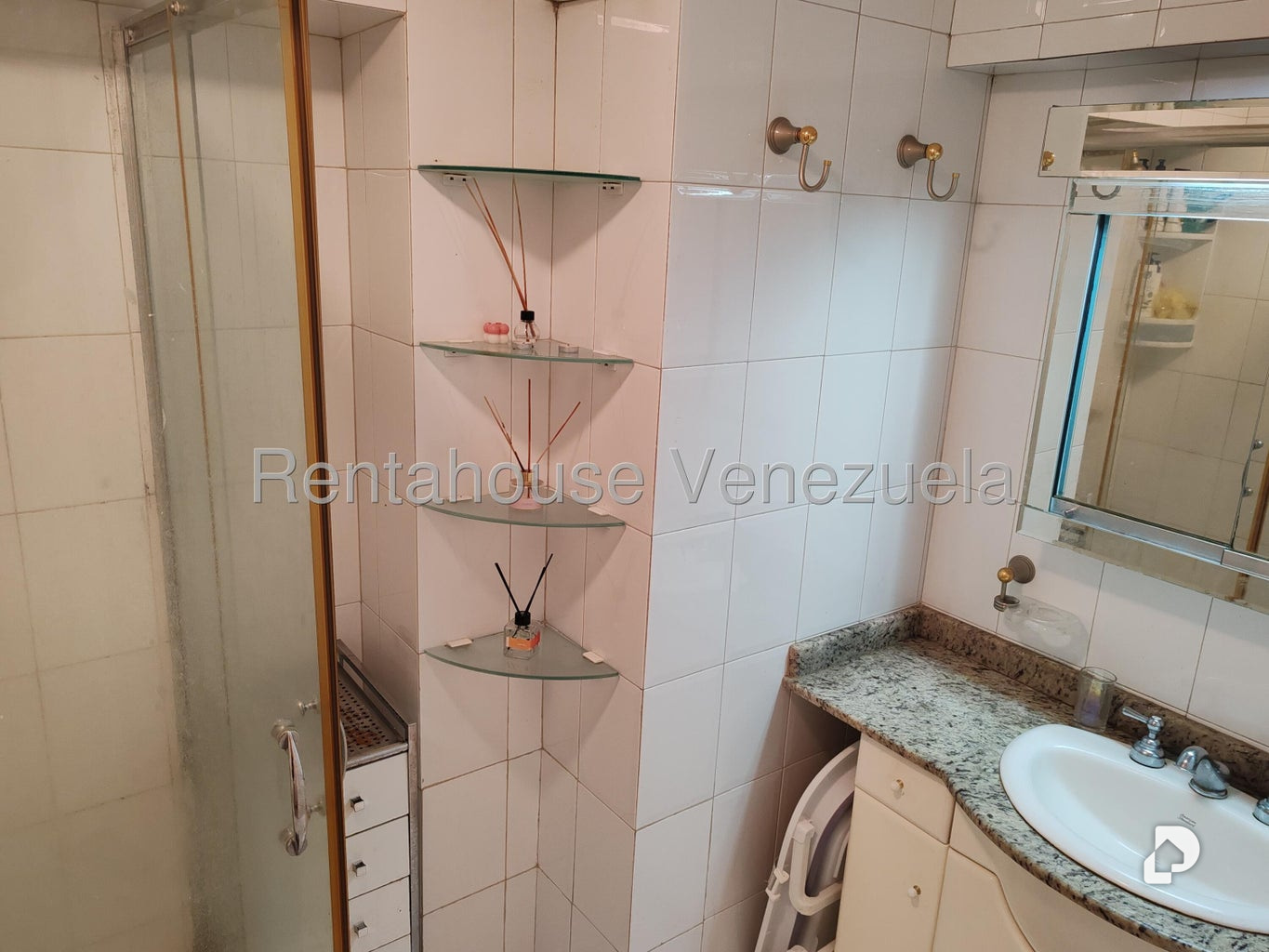 Apartamento en Los Palos Grandes, Caracas – 7