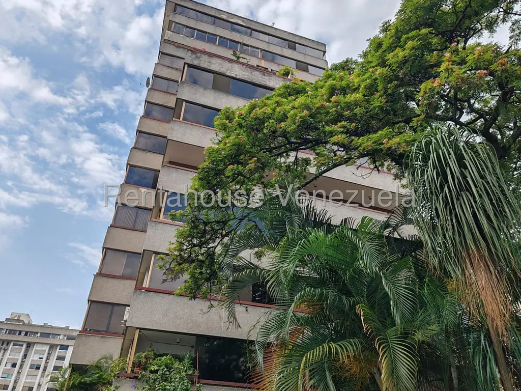 Apartamento en Los Palos Grandes, Caracas - 1