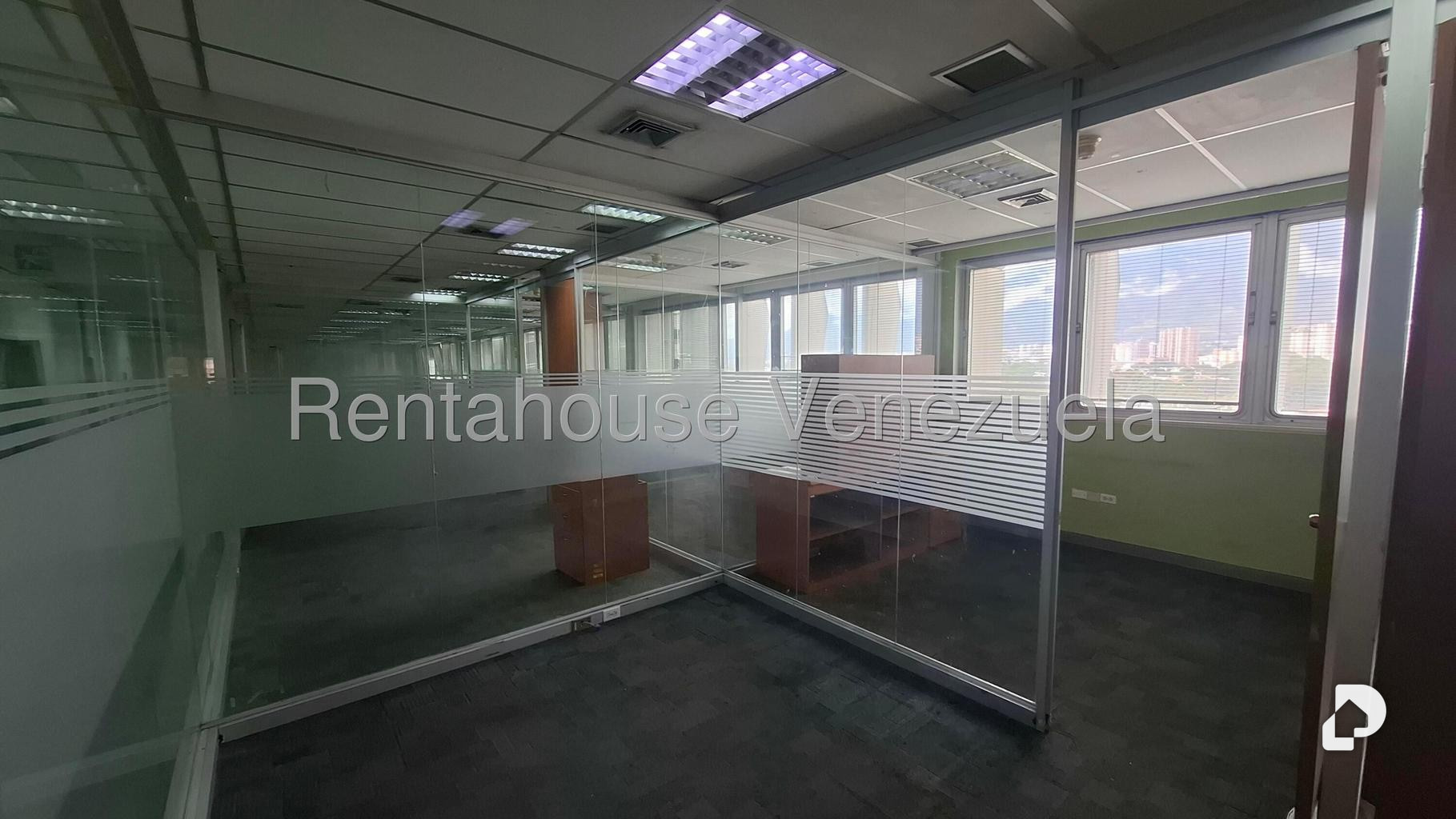 Oficina en Macaracuay, Caracas – 12