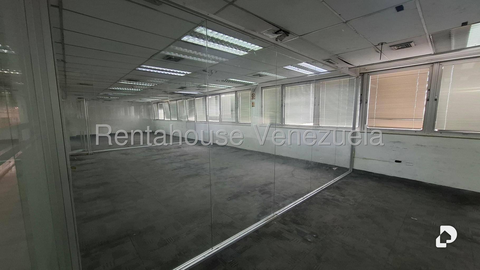 Oficina en Macaracuay, Caracas – 15