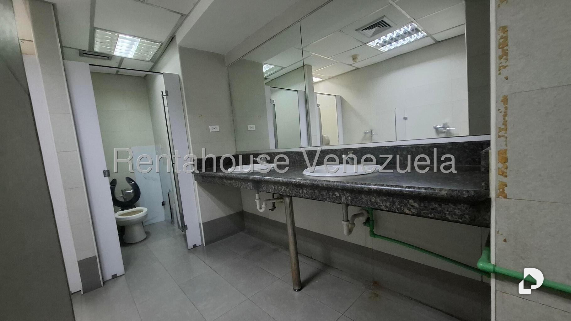 Oficina en Macaracuay, Caracas – 18