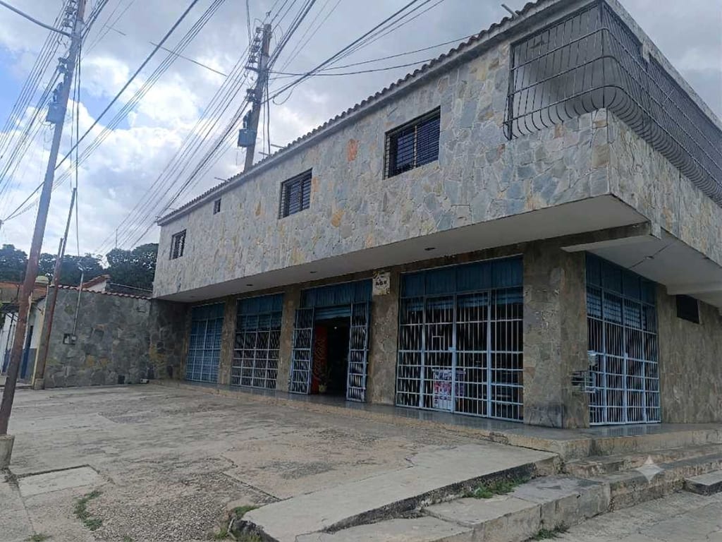 Local comercial en Vivienda Rural de Barbula, Valencia - 1