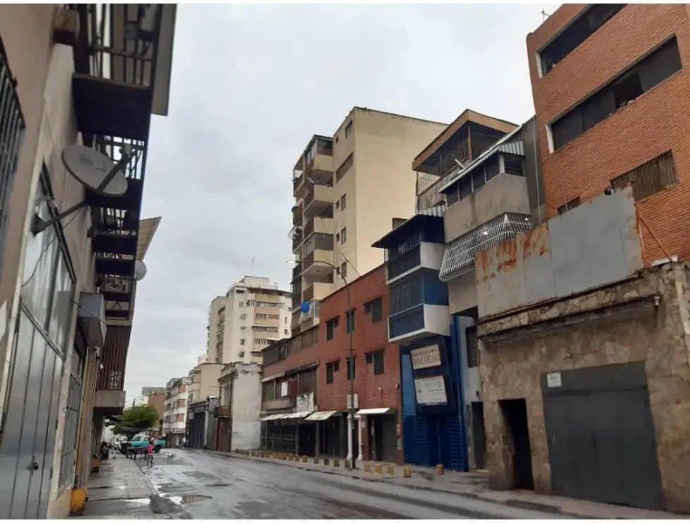 Edificio en Catedral, Caracas - 1