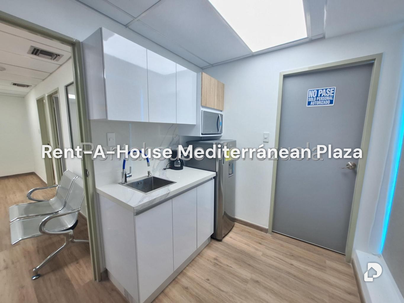 Office in Zona Industrial, Valencia – 16