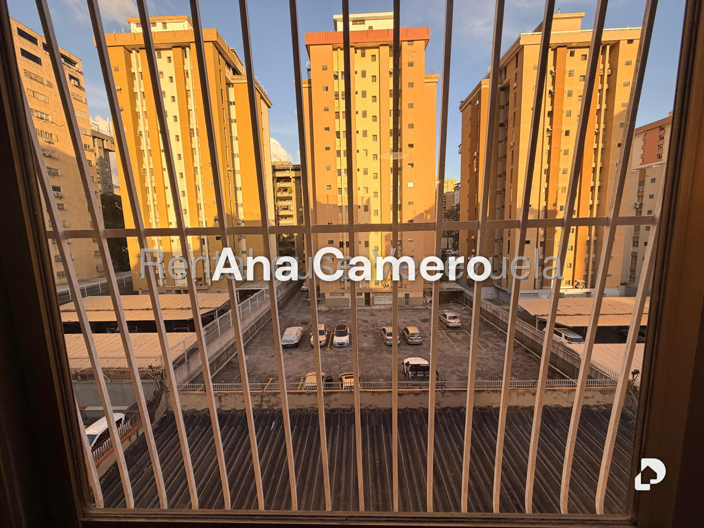 Apartamento en La Urbina, Caracas – 10