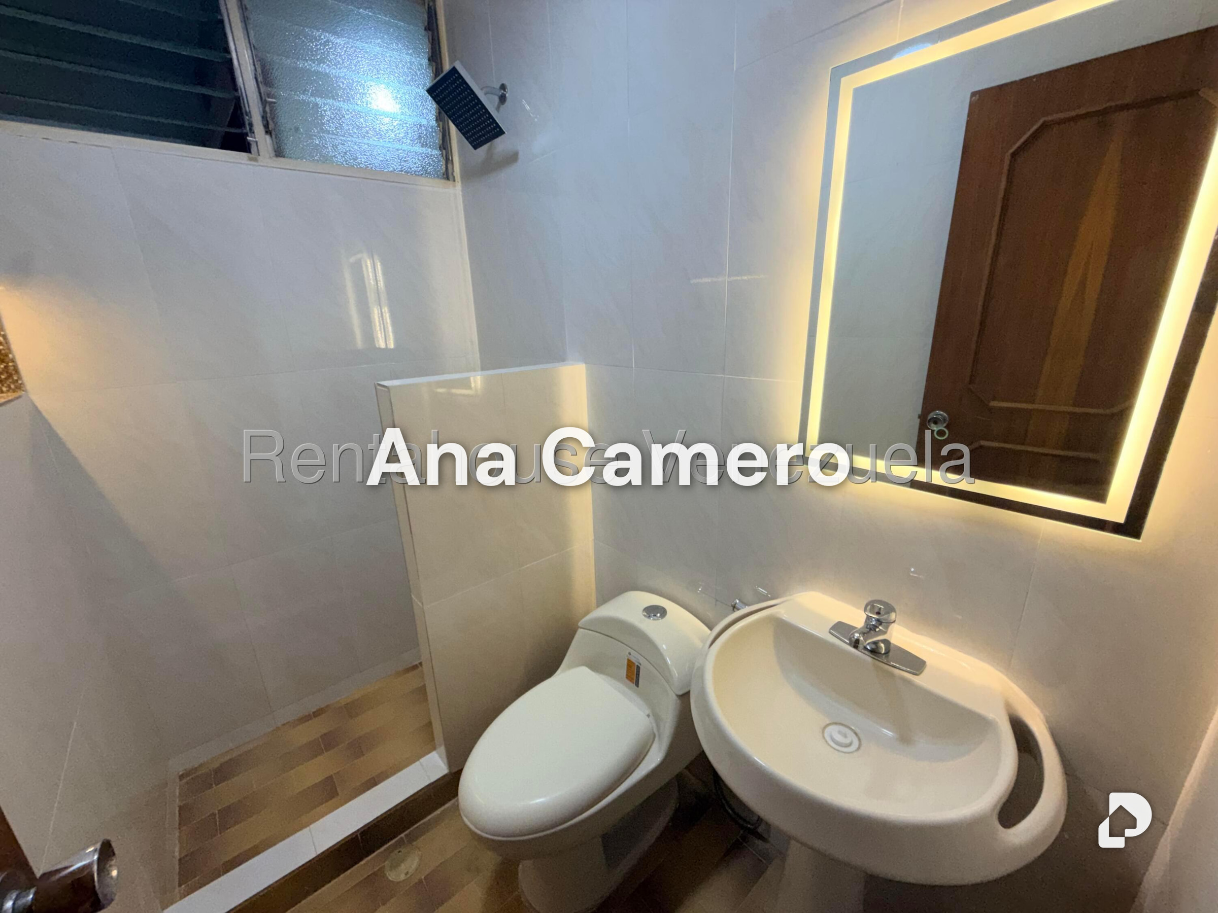 Apartamento en La Urbina, Caracas – 22