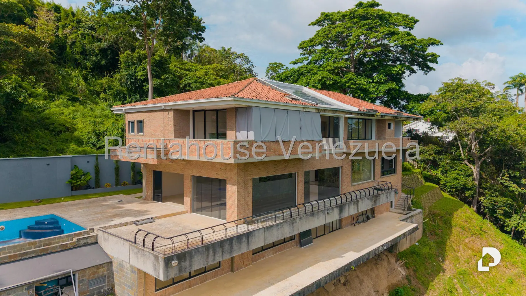 Casa en La Lagunita Country Club, Caracas – 1