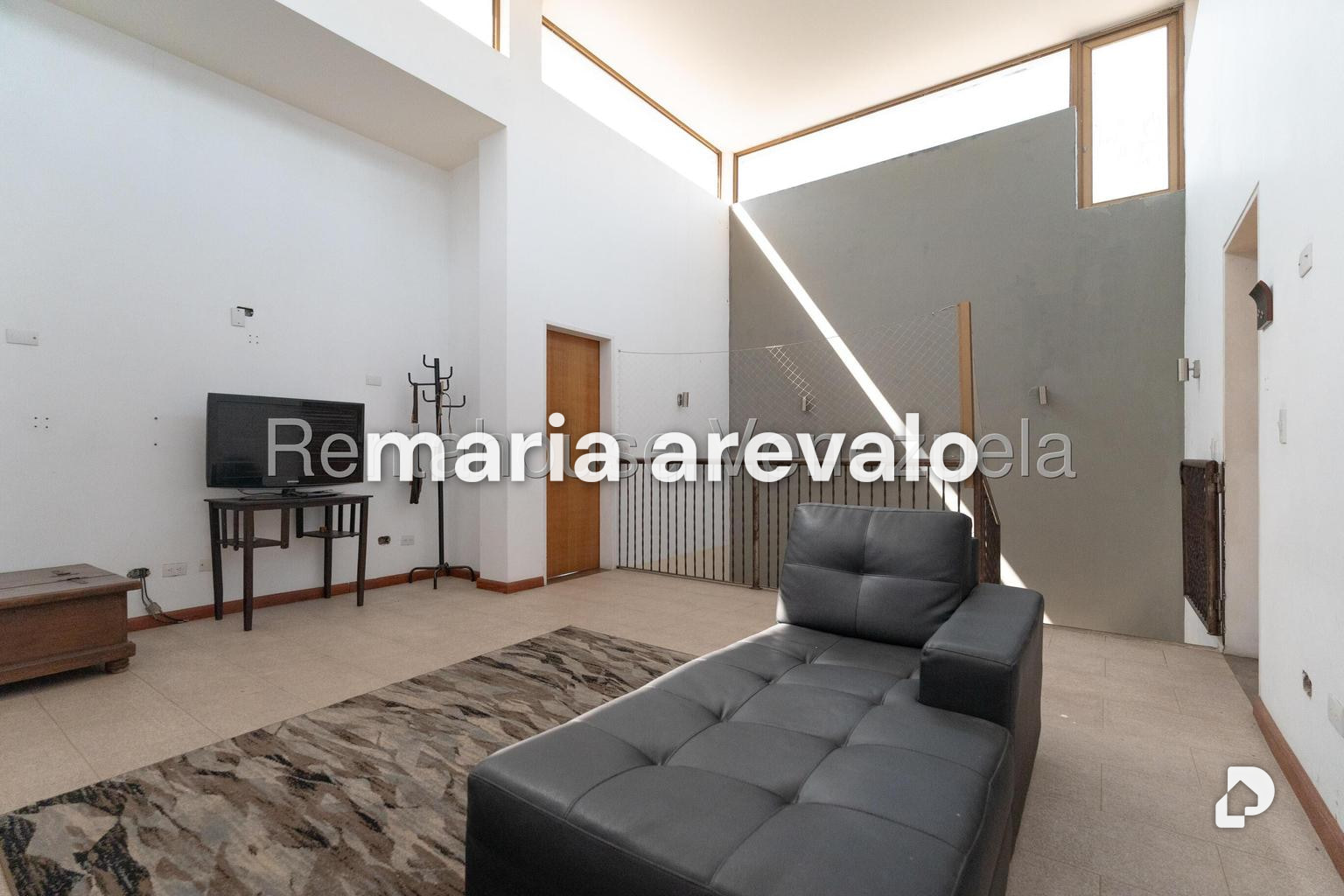 Casa en Miranda, Caracas – 27