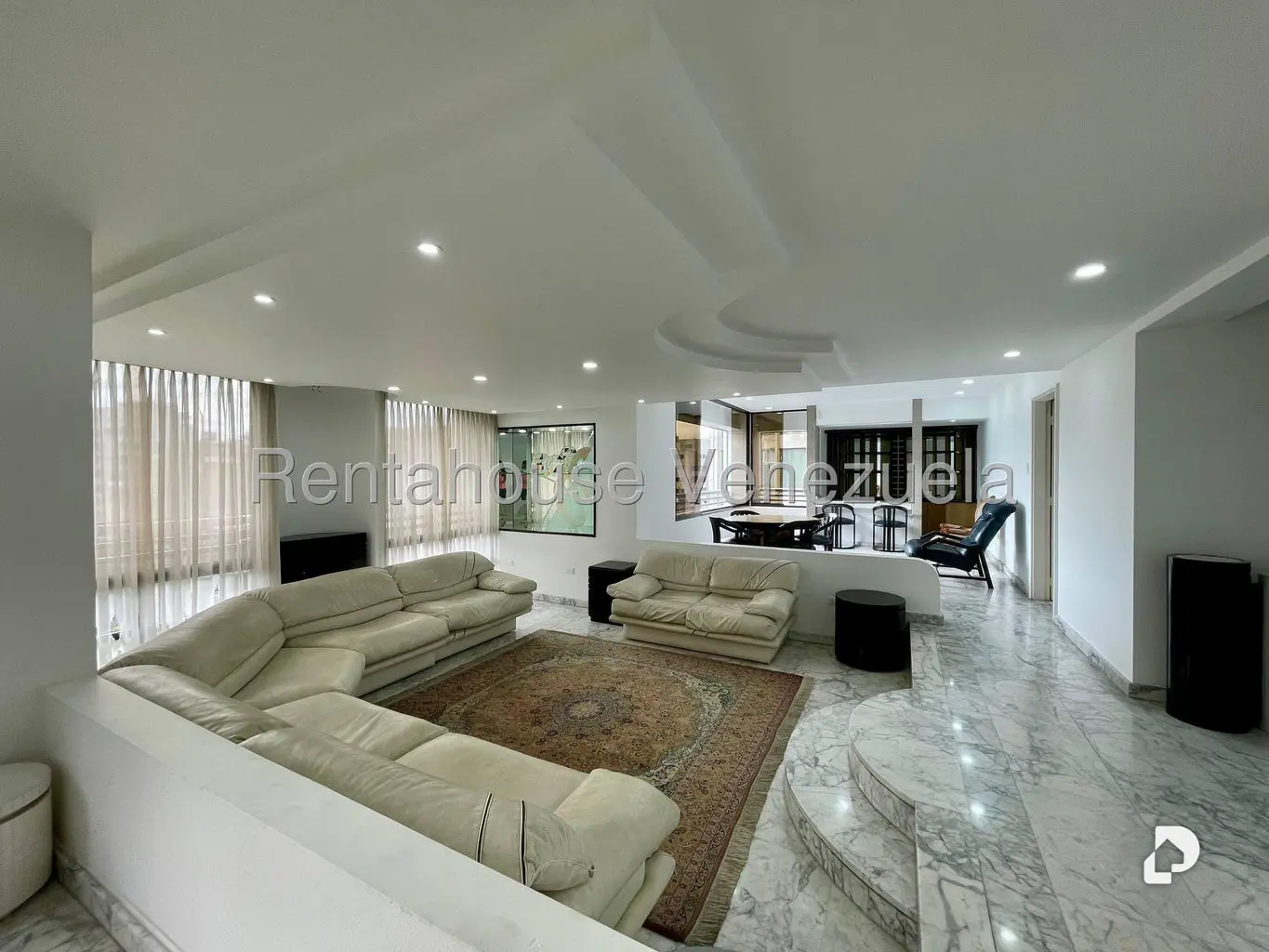 Apartamento en La Florida, Caracas – 11