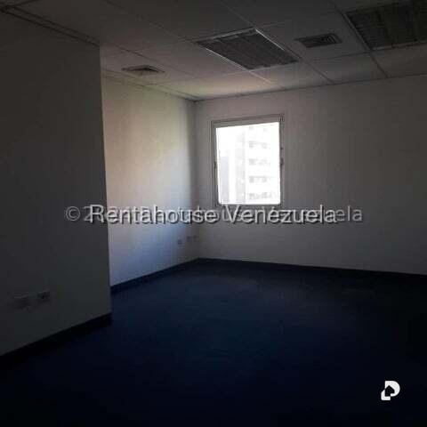 Oficina en El Rosal, Caracas – 11