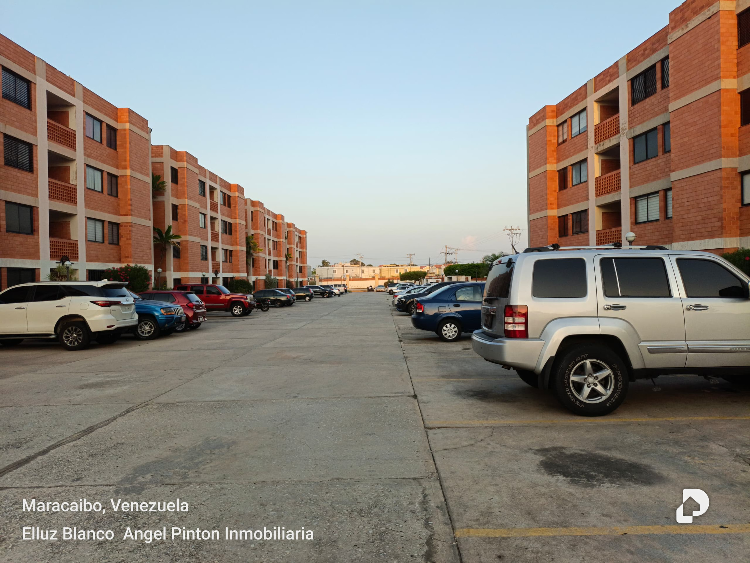 Apartment in Milagro Norte, Maracaibo – 14